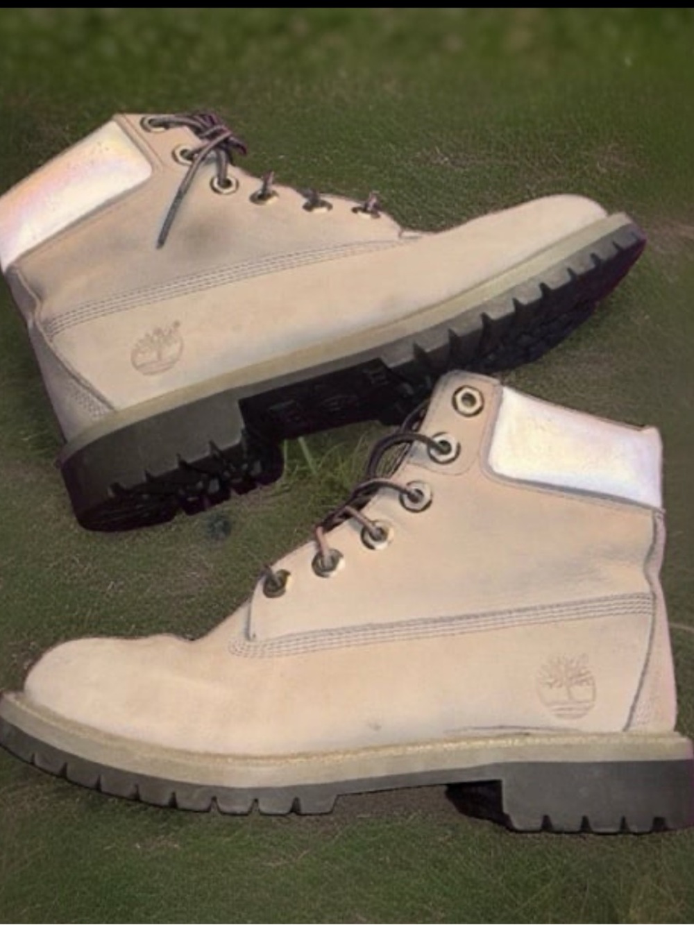 Timberland Premium 6-Inch Waterproof Boots in a light grey, Youth size 4